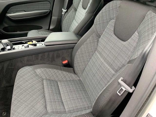 2023 Volvo XC60 B5 AWD Core